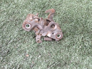 замок капота, ориг. номер 96824759YP, Peugeot 307 1 поколение 2001-2005