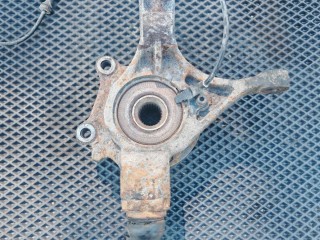 кулак передний правый, Peugeot 307 1 поколение 2001-2005