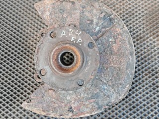 кулак передний правый, Audi 80 B4 1991-1996