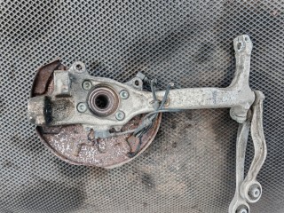 кулак передний левый, ориг. номер 8E0407253C, Audi A4 B6 2000-2006