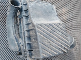 корпус воздушногo фильтра, ориг. номер 3A0129607K, Volkswagen Passat B4 1993-1997