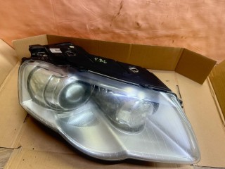 фара правая, ориг. номер 3C0941752K, Volkswagen Passat B6 2005-2010