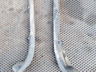 крепление переднего бампера, ориг. номер 3A0807183A, 3A0807184A, Volkswagen Passat B4 1993-1997