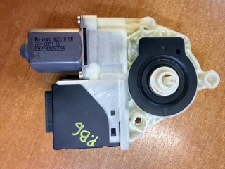 моторчик стеклоподъемника задний правый, ориг. номер 1K0959704AB, Volkswagen Passat B6 2005-2010