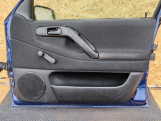 обшивка двери передней правой, Volkswagen Passat B4 1993-1997