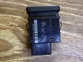 кнопка ручного тормоза (ручника), Volkswagen Passat B6 2005-2010