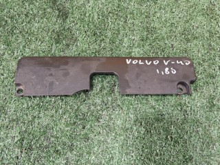 декоративная крышка двигателя, ориг. номер 30613946, Volvo V40 1 поколение [2-й рестайлинг] 2002-2004