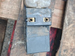 реле электровентилятора, ориг. номер 357919506A, Volkswagen Passat B4 1993-1997