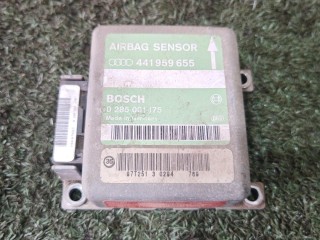 блок управления подушками безопасности Audi A6 C4 1994-1997, 441959655