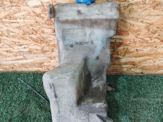 бачок омывателя Audi A6 C4 1994-1997, левый руль, 4A0955453C