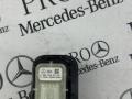 A2229052303 кнопка открытия багажника Mercedes-Benz C W205 2016г. - фото №2