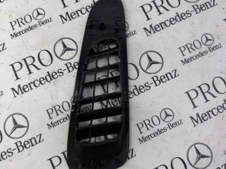 дефлектор обдува салона, ориг. номер A6398310060, Mercedes-Benz Vito W639 2003-2010