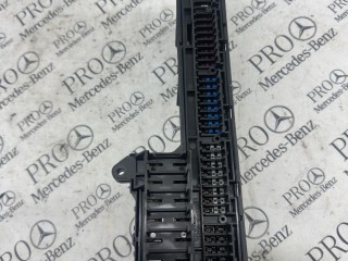 блок предохранителей BMW 5 E60/E61 2002-2007, 61146957330-02
