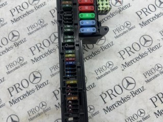 блок предохранителей BMW 5 E60/E61 2002-2007, 61146957330-01