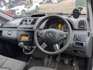 Mercedes-Benz Vito W639 [рестайлинг] 2012г. 2.1 л. - фото №2