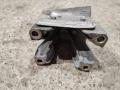 8K0133307AQ кронштейн двигателя левый Audi A4 B8 2009г. - фото №3