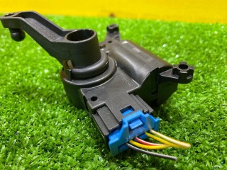 моторчик заслонки печки, ориг. номер 7L0907511AP, 7L0907511AR, Audi Q7 4L [рестайлинг] 2009-2015