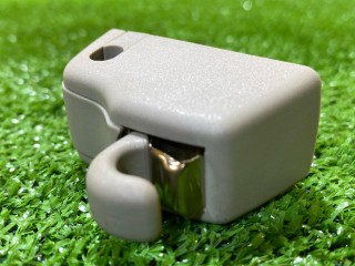 крепление (крючок) солнцезащитного козырька, ориг. номер 4L0859561, Audi Q7 4L [рестайлинг] 2009-2015