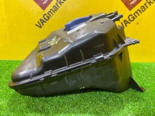 бачок расширительный, ориг. номер 7L0121407F, Volkswagen Touareg 2002-2007