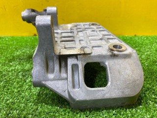 кронштейн генератора, ориг. номер 059903143AJ, Audi Q7 4L [рестайлинг] 2009-2015