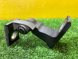 петля двери передней левой, ориг. номер 8K0831401A, Audi A5 8T 2007-2011