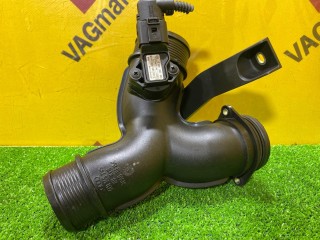 патрубок интеркулера Audi Q7 4L [рестайлинг] 2009-2015, 3.0 л, 4L0145795