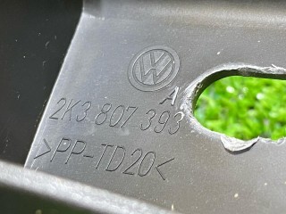 кронштейн крепления бампера заднего, ориг. номер 2K3807393, Volkswagen Caddy 3 поколение [рестайлинг] 2010-2015