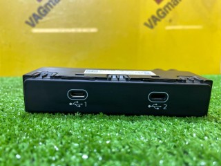 разъем AUX / USB Audi Q7 4M [рестайлинг] 2019-2024, 4N1035736
