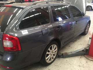 Skoda Octavia 2 поколение [рестайлинг] 2011г. 1.4 л. - фото №5