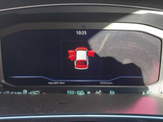 Volkswagen Tiguan 2 поколение 2021г. 2.0 л. - фото №8