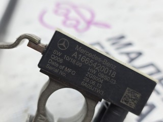 клемма аккумулятора минус, ориг. номер A1665420018, Mercedes-Benz A W176 2012-2015