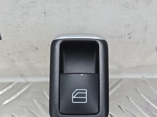 кнопка стеклоподъемника двери передней левой, ориг. номер A2049058102, Mercedes-Benz GLA X156 2013-2017