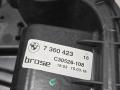 7360423, 51337487085, 7487085 стеклоподъемник электрический передний левый BMW 5 G30/G31 2018г. - фото №8