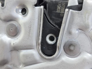 замок двери передней правой, ориг. номер 51217477686, 7477686, BMW 5 G30/G31 2016-2020