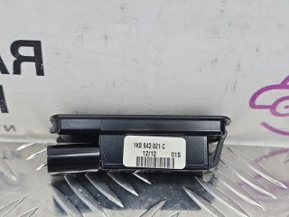 подсветка номера, ориг. номер 1K8943021C, Volkswagen Passat CC 1 поколение [рестайлинг] 2012-2017