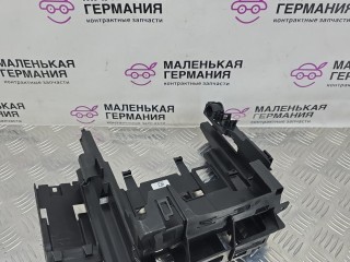 кронштейн блока управления, ориг. номер 8605530, 12908605530, BMW 5 G30/G31 2016-2020