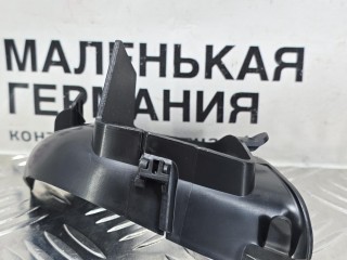 накладка петли багажника левая, ориг. номер 51477373577, 7373577, BMW M5 F90 2017-2020