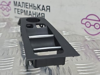 Накладка блока управления стеклоподъемниками передняя левая, ориг. номер 7956459, 51417956459, 51417462155, 7462155, BMW X5 G05 2018-2023