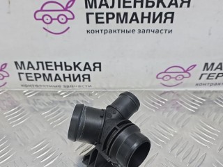 Патрубок охлаждения Mercedes-Benz C W205 2014-2018