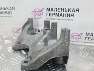 кронштейн коробки (балка кпп), ориг. номер 22326777611, 6777611, BMW 5 F10/F11 2009-2013