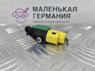 датчик удара передний, ориг. номер 5N0959351B, 8K0973323S, Volkswagen Passat CC 1 поколение [рестайлинг] 2012-2017