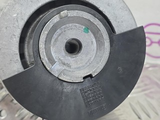подушка крепления двигателя левая, ориг. номер A2052400200, Mercedes-Benz C W205 2014-2018