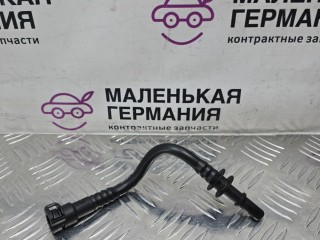 Трубка вентиляции картерных газов Mercedes-Benz C W205 2014-2018