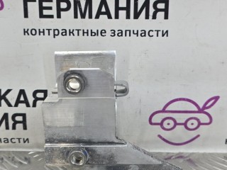 кронштейн (крепление) радиатора левый нижний, ориг. номер 51647245795, 7245795, BMW 3 F30/F31 2011-2016