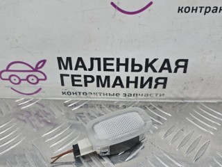 фонарь освещения пространства для ног, ориг. номер A0028202101, Mercedes-Benz C W205 2014-2018