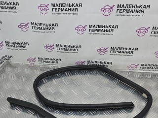уплотнитель капота, ориг. номер A2058870100, Mercedes-Benz C W205 2014-2018
