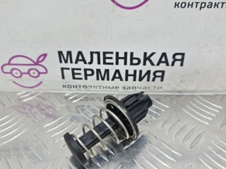 Отбойник капота Mercedes-Benz C W205 2014-2018