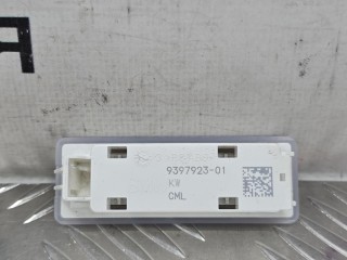 плафон двери передней правой, ориг. номер 9397923, 63319397923, BMW 5 G30/G31 2016-2020