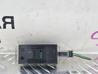 фонарь салона (плафон) передний левый нижний, ориг. номер 8J0947409, Volkswagen Passat CC 1 поколение [рестайлинг] 2012-2017