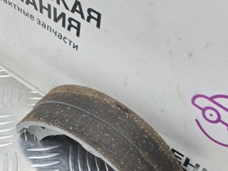 колодки ручника, ориг. номер A2014200373, A2014200589, A1084270074, A2304230092, A1714230092, Mercedes-Benz E W212 2009-2013